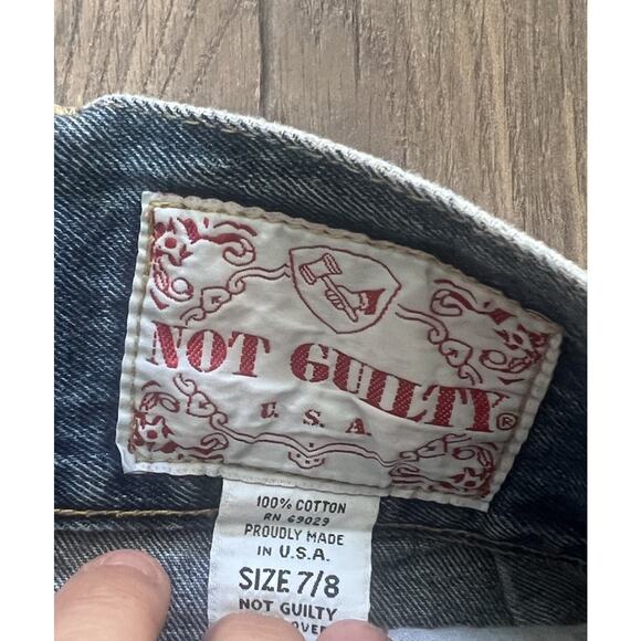 VTG Not Guilty High Rise Pleated Shorts - Picture 4 of 7